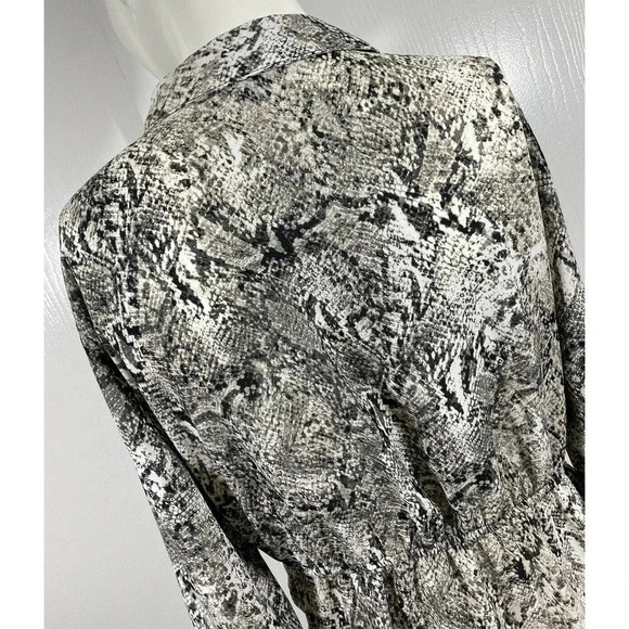 Apt. 9 snake print twisted t-shirt blouse shirt long sleeve - Picture 5 of 7